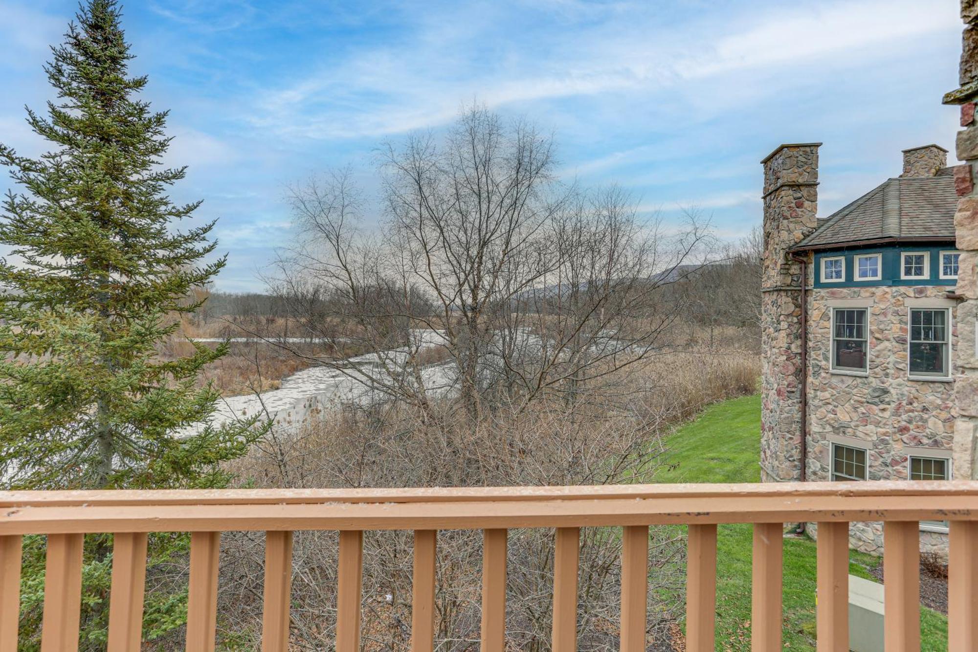 Spacious Condo With View Less Than 1 Mi To Mtn Creek Resort! 弗农 外观 照片